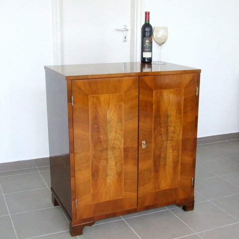 Art Deco cabinet