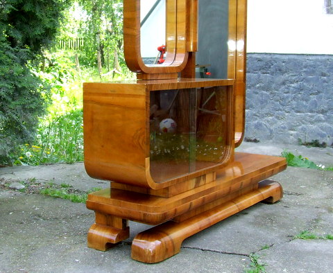 Original Art Deco Dressing Table.